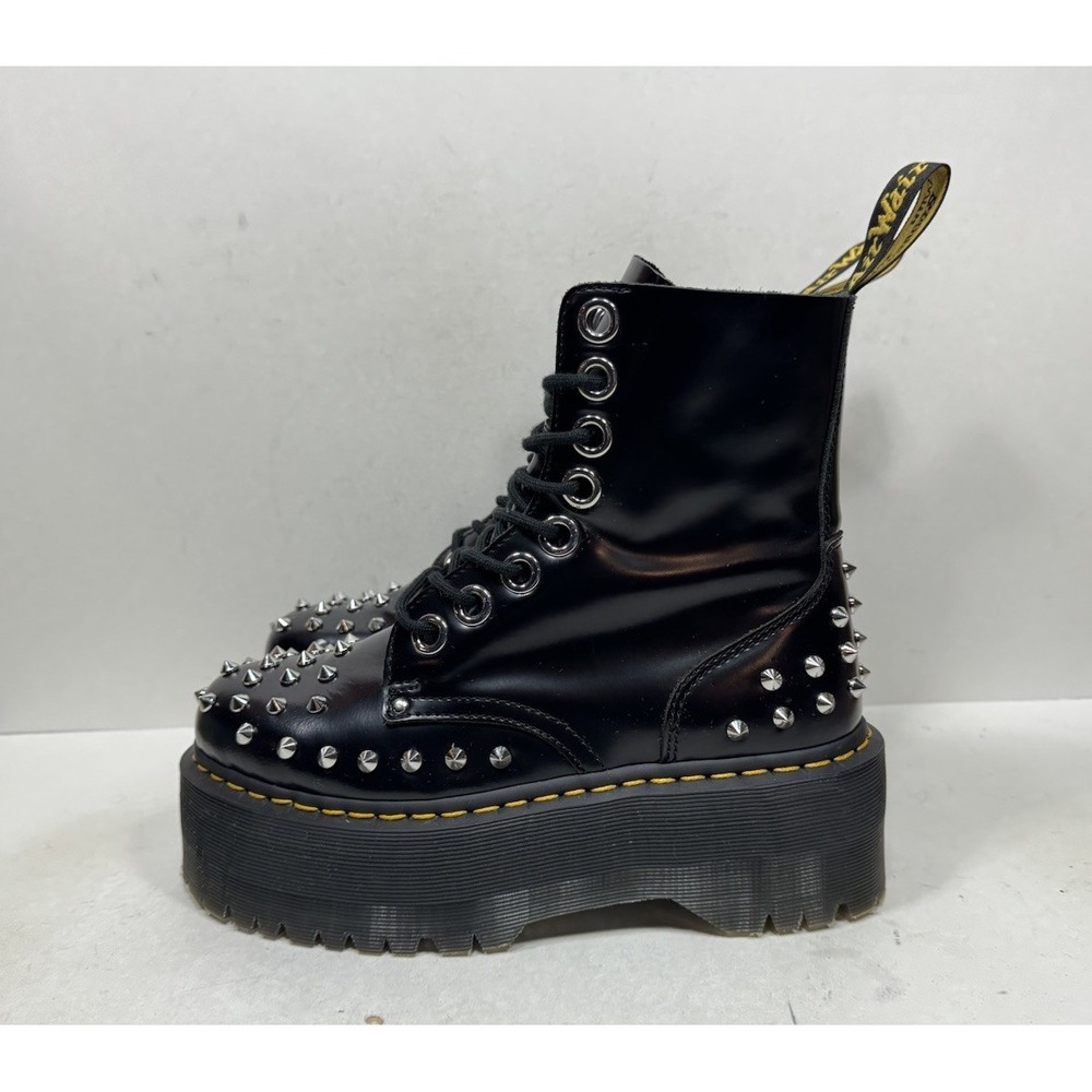 Dr. Martens Jadon Max Stud Womens Sz 8 Spike Boots Platform Black Smooth Leather - Picture 3 of 9